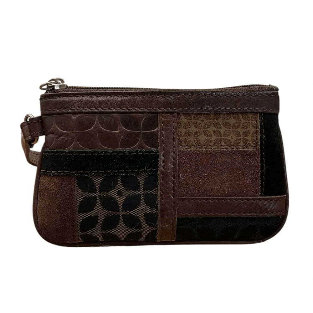 Fossil Vintage tapestry patchwork‎ brown wristlet